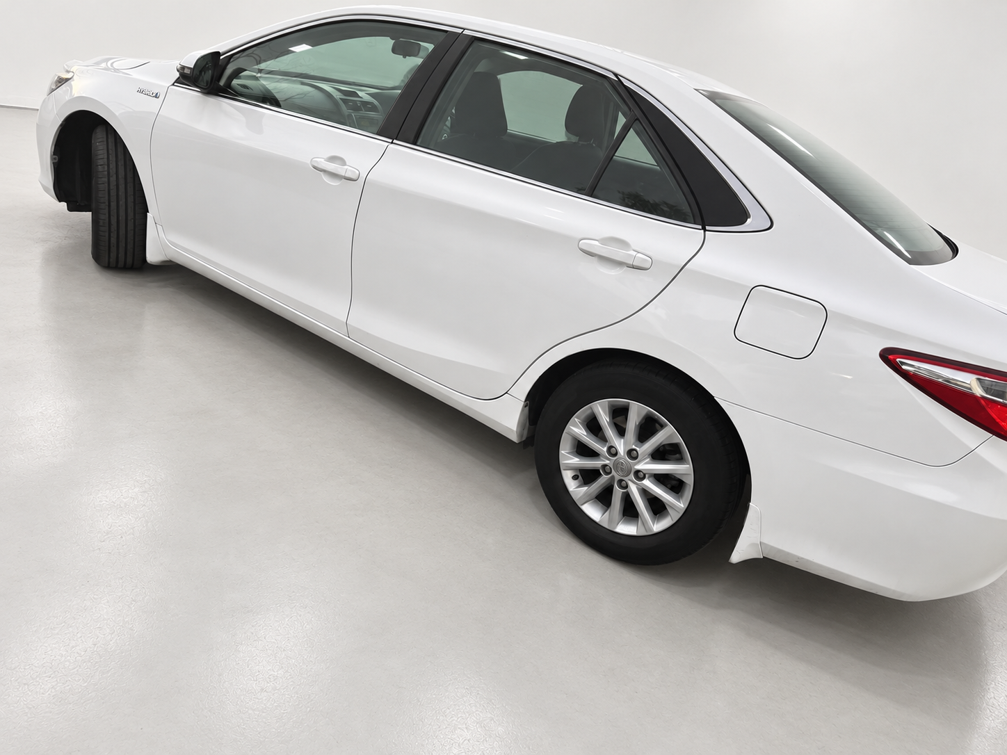 Camry Altise Hybrid photo 4