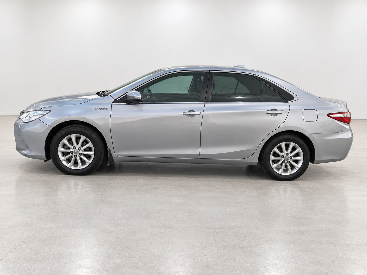 Toyota Camry Hybrid Altise