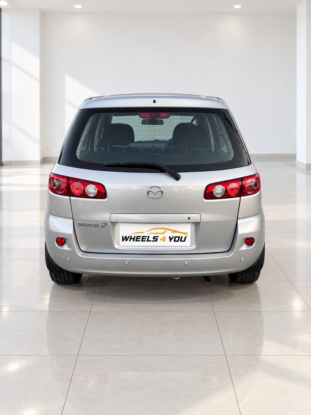 Mazda 2 Manual photo 3