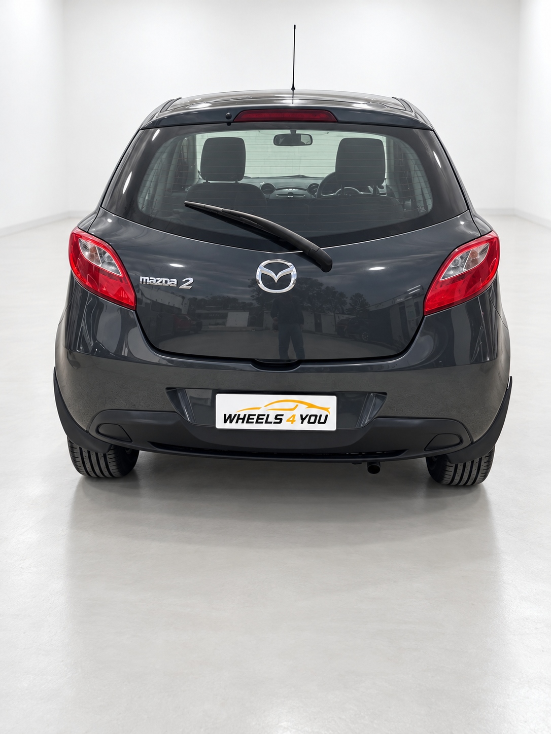 Mazda 2 – Grey photo 3