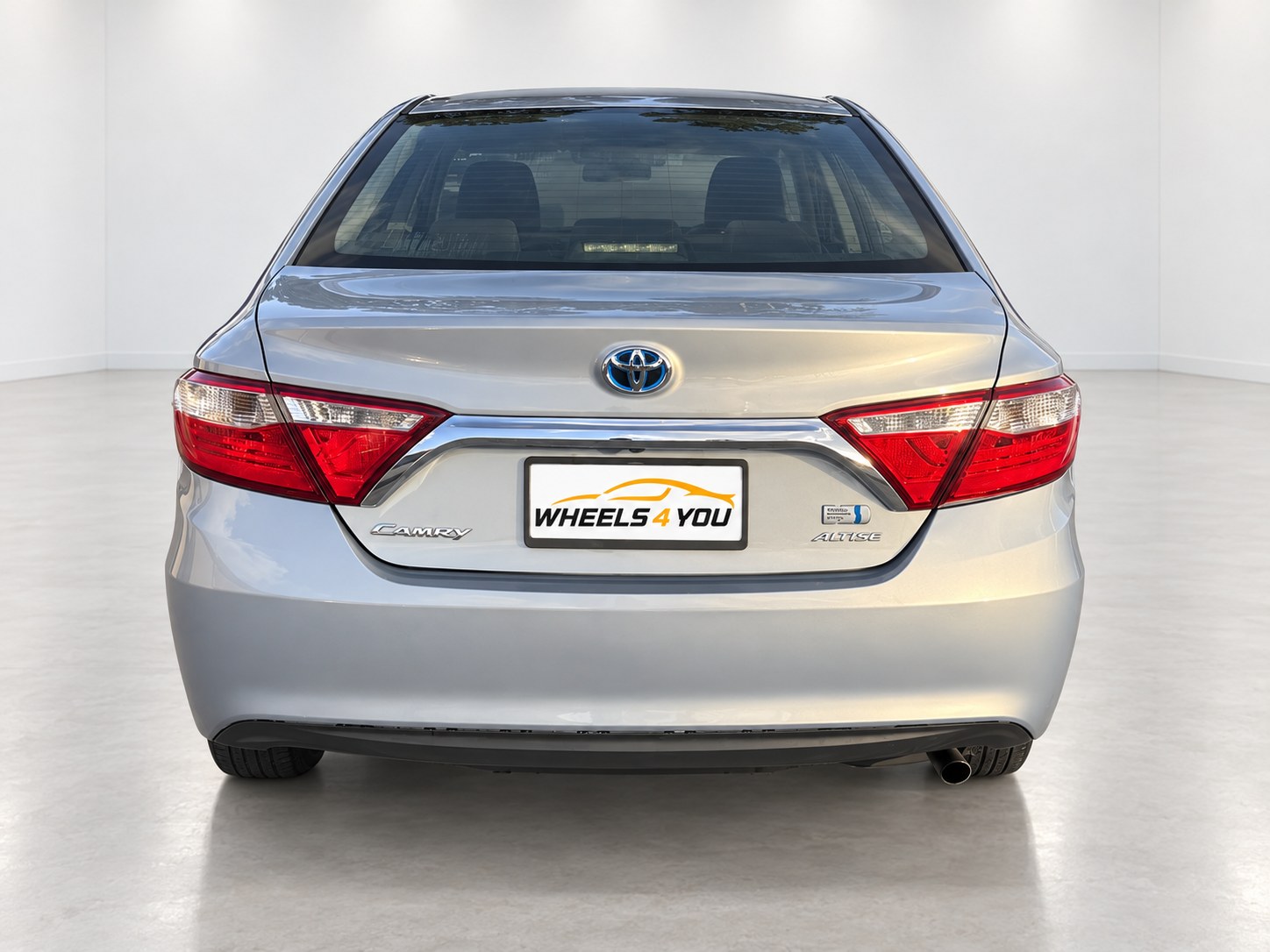 Toyota Camry Hybrid Altise photo 2